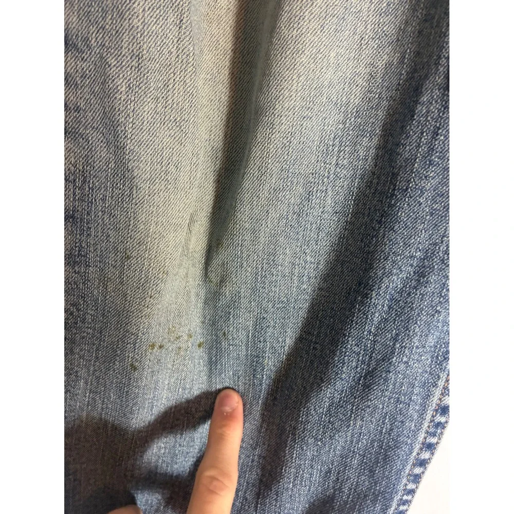 Levis 505 Regular Fit Jeans Mens 38x32 Medium Wash Distressed Straight Leg Denim